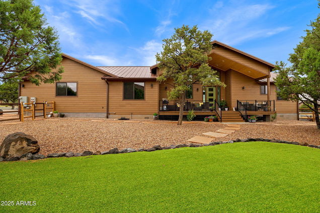 2344 Hellcat Circle