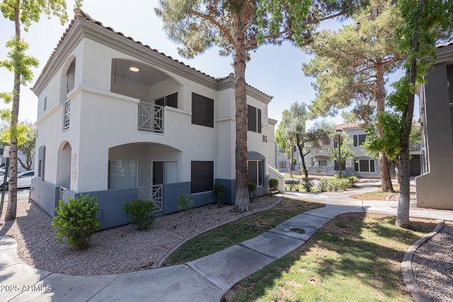 600 W Grove Parkway Tempe, AZ Apartment Active - Photo 1 of 27. Opens carousel modal