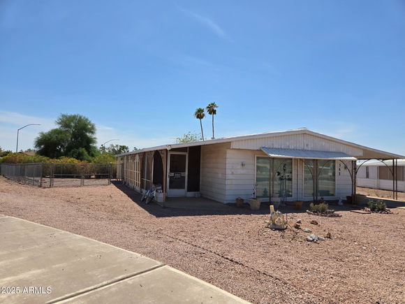 362 S 74th Way