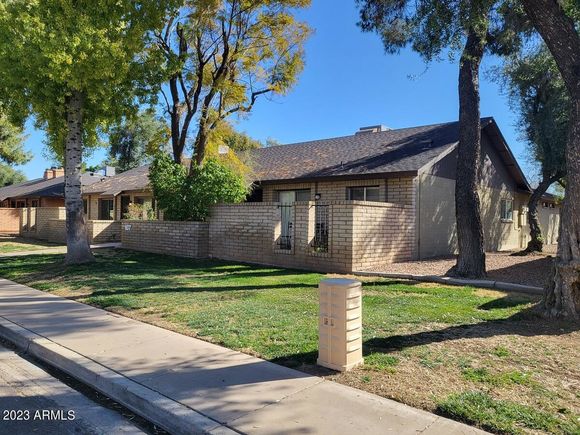 107 W Loma Vista Drive Tempe, AZ House Active - Photo 1 of 15. Opens carousel modal