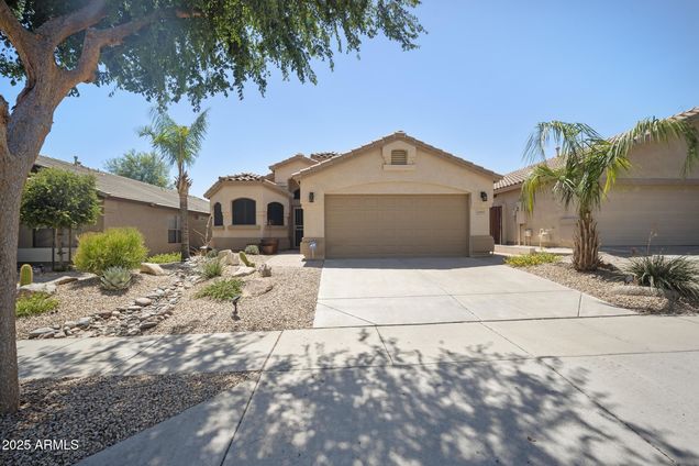 20930 N 37th Way Phoenix, AZ House Active - Photo 1 of 25. Opens carousel modal