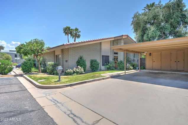 4525 N 66th Street