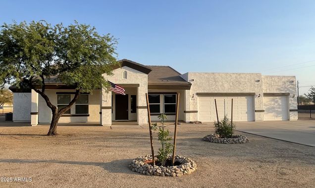 711 E Cloud Road Phoenix, AZ House Active - Photo 1 of 2. Opens carousel modal