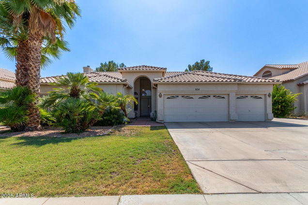 874 N El Dorado Drive