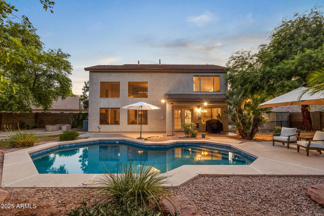 642 W Crane Court