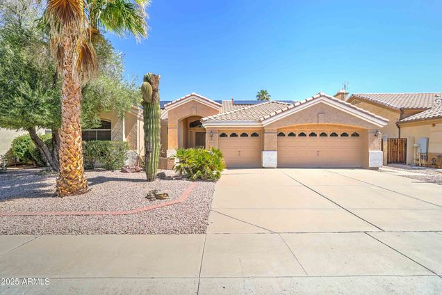 1492 W Straford Avenue Gilbert, AZ House Active - Photo 1 of 31. Opens carousel modal