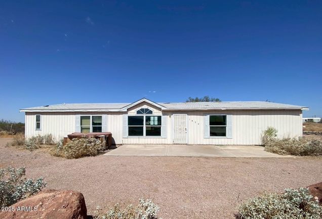 1470 S Bowman Road Apache Junction, AZ House Active - Photo 1 of 24. Opens carousel modal