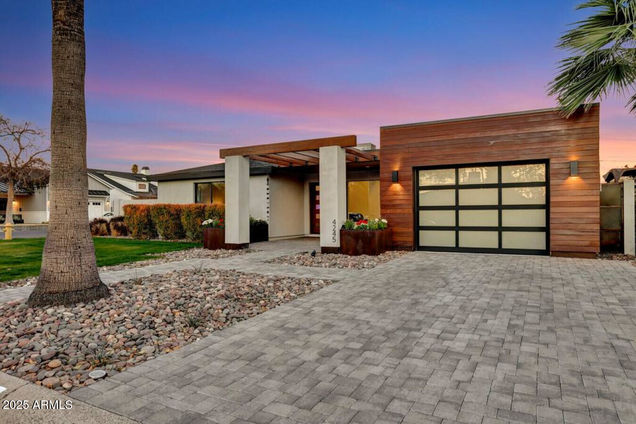 4245 N 35th Way Phoenix, AZ House Active - Photo 1 of 34. Opens carousel modal