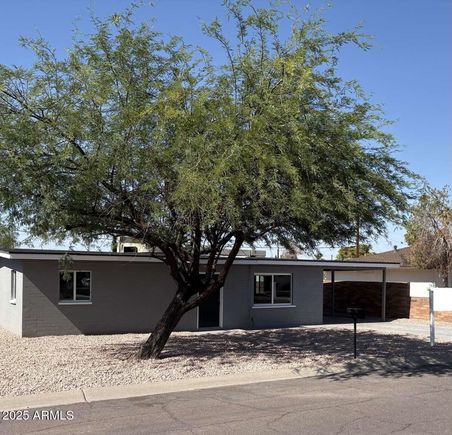 2336 E Burgess Lane
