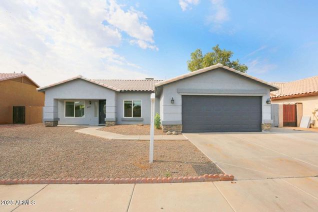 8539 W Hazelwood Street Phoenix, AZ House Active - Photo 1 of 43. Opens carousel modal