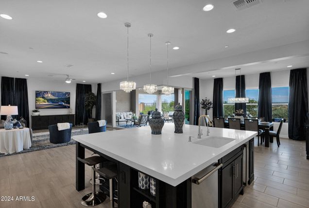 13331 E Parkview Lane