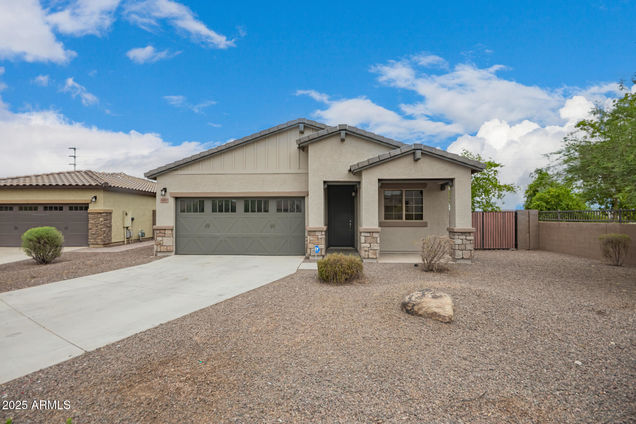8463 N 171st Drive