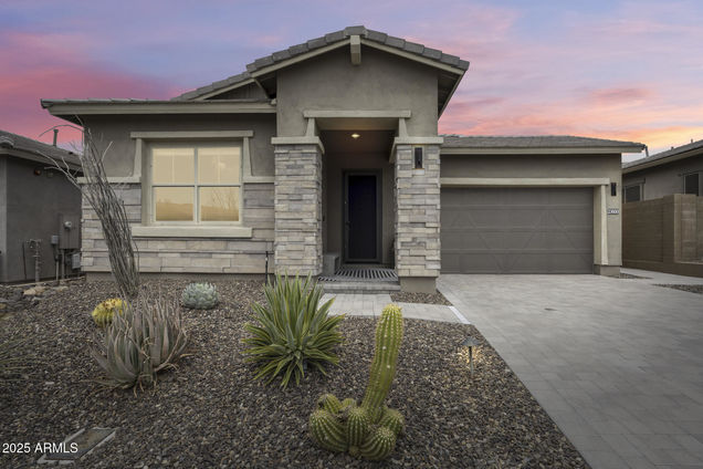 23600 N 76th Place Scottsdale, AZ House Active - Photo 1 of 66. Opens carousel modal