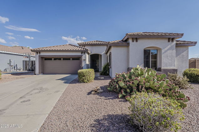 4187 E County Down Drive