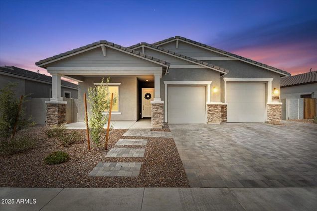 22668 E Lords Way