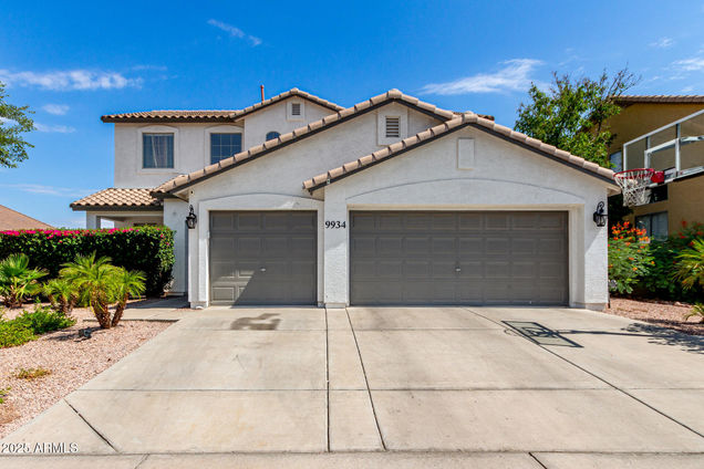 9934 E Kiowa Avenue