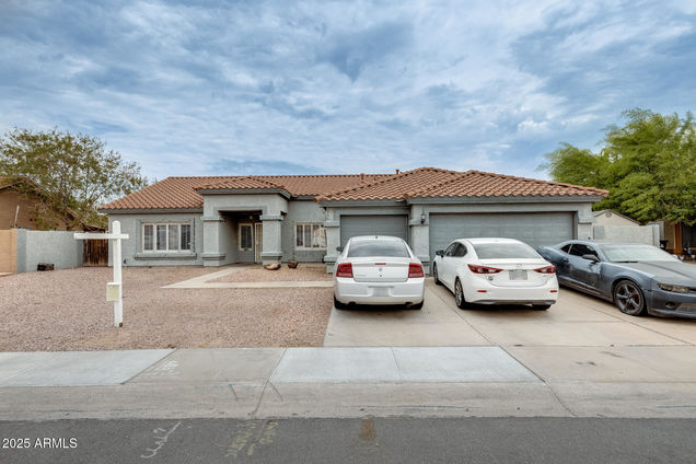 1766 E Fremont Road Phoenix, AZ House Active - Photo 1 of 29. Opens carousel modal