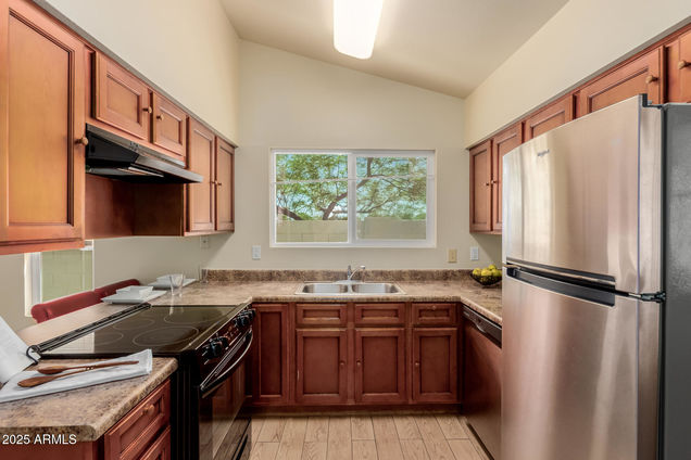 931 W Emelita Circle Mesa, AZ Townhouse Active - Photo 1 of 21. Opens carousel modal