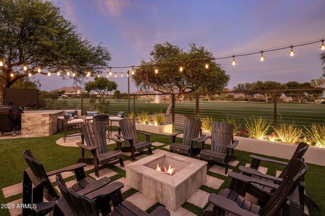 8405 E Vista Del Lago