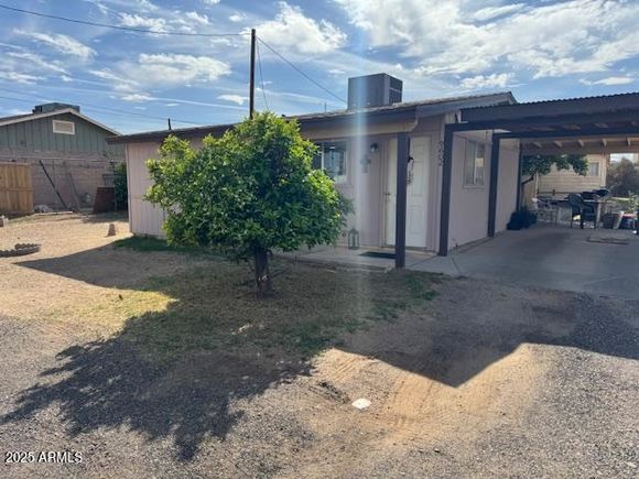 9602 S Calle Vauo Nawi Guadalupe, AZ House Active - Photo 1 of 11. Opens carousel modal
