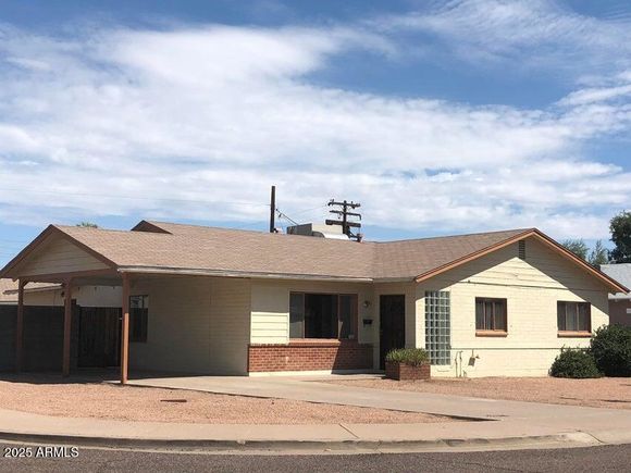 6323 N 11th Street Phoenix, AZ House Active - Photo 1 of 14. Opens carousel modal