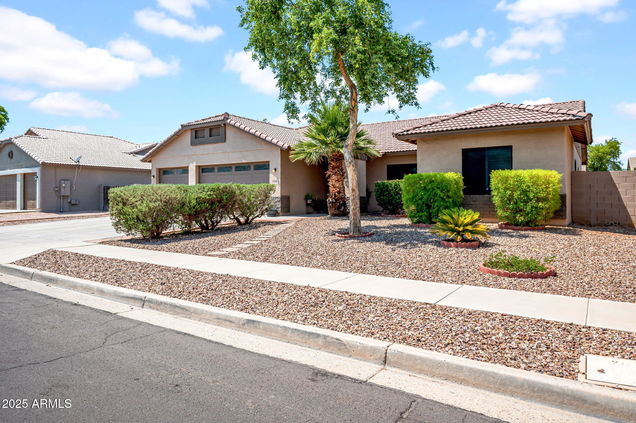 7814 W Encinas Lane Phoenix, AZ House Active - Photo 1 of 26. Opens carousel modal