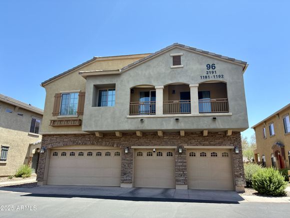 1350 S Greenfield Road