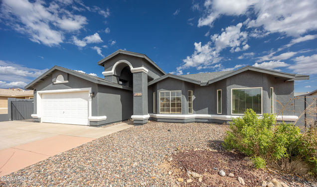 2915 Raven Drive Sierra Vista, AZ House Active - Photo 1 of 26. Opens carousel modal