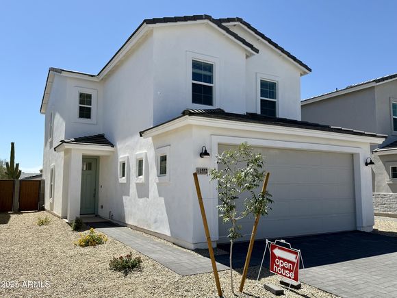 1593 N Pueblo Drive