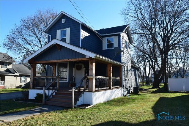 224 E Oak Street Wauseon, OH House Sold - Photo 1 of 44. Opens carousel modal