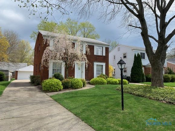 4208 Kingsmoor Drive Toledo, OH House Sold - Photo 1 of 17. Opens carousel modal