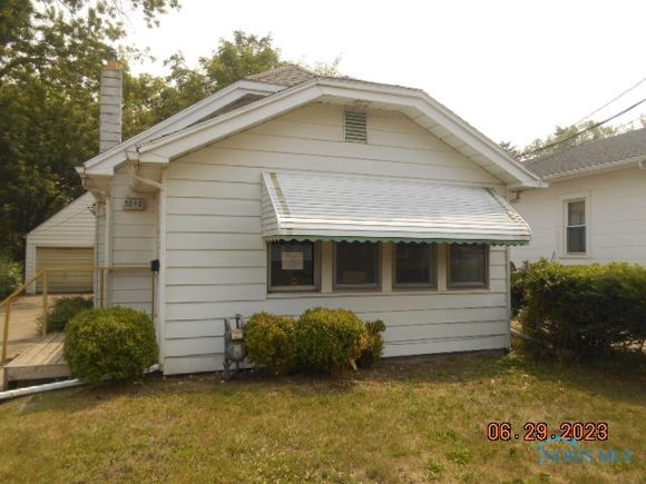 5242 Cowan Street Toledo, OH House Sold - Photo 1 of 7. Opens carousel modal