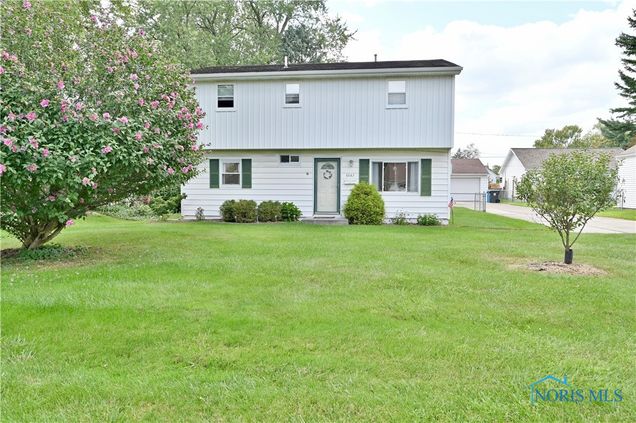 5547 Chippewa Road Toledo, OH House Sold - Photo 1 of 17. Opens carousel modal
