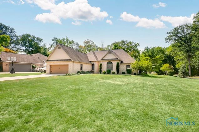 3320 Turnberry Drive Findlay, OH House Sold - Photo 1 of 50. Opens carousel modal