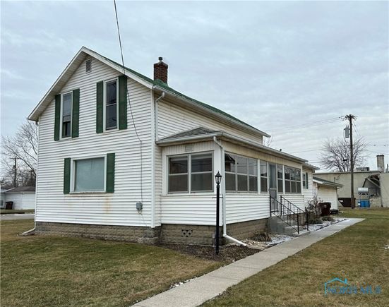 1220 S Jackson Avenue Defiance, OH House Sold - Photo 1 of 11. Opens carousel modal