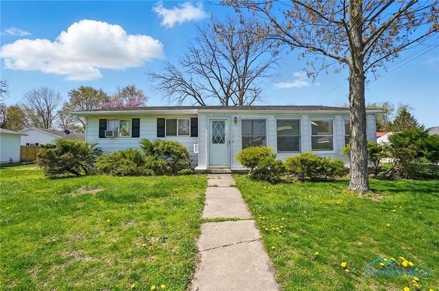 13417 Center Street Weston, OH House Sold - Photo 1 of 27. Opens carousel modal