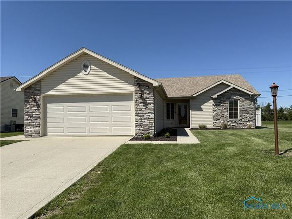 512 Fugate Drive Defiance, OH House Sold - Photo 1 of 31. Opens carousel modal