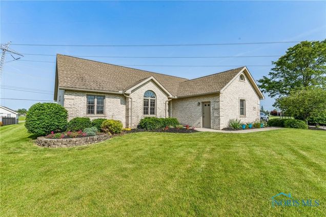 3112 Jacob Drive Findlay, OH House Sold - Photo 1 of 31. Opens carousel modal