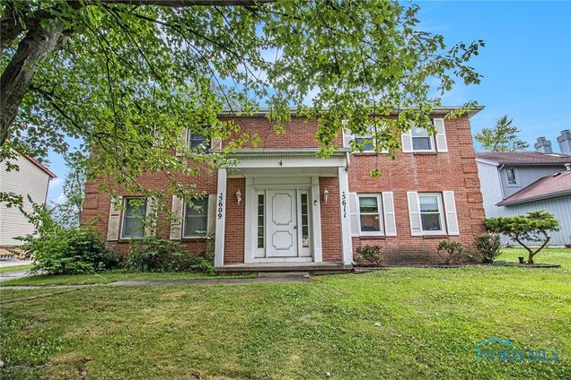 5609 Willowood Court Unit 5609 Toledo, OH Condo Active - Photo 1 of 16. Opens carousel modal