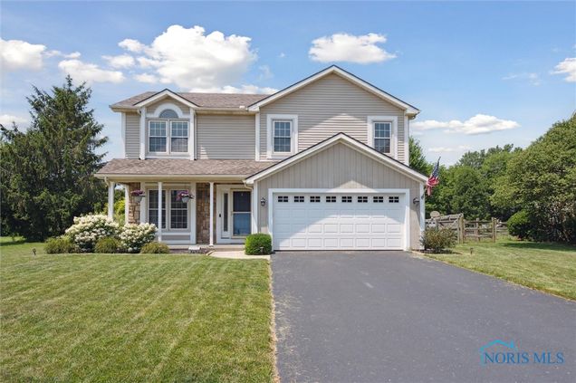 569 Ballybay Court Perrysburg, OH House Active - Photo 1 of 47. Opens carousel modal