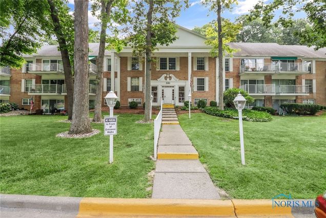 5679 Monroe Street Unit 808