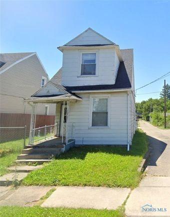 1010 White Street