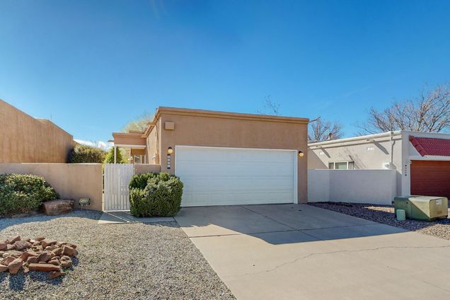 6541 Keeling Street NW Albuquerque, NM House Sold - Photo 1 of 20. Opens carousel modal