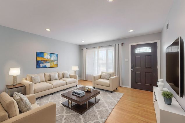 2632 Valencia Drive NE Albuquerque, NM House Sold - Photo 1 of 45. Opens carousel modal