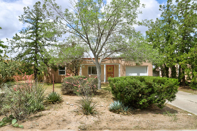 1429 Lafayette Drive NE Albuquerque, NM House Pending - Photo 1 of 22. Opens carousel modal