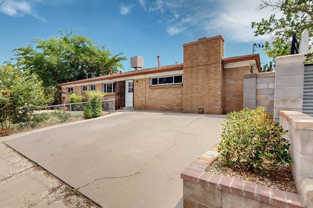 1317 Kentucky Street NE Albuquerque, NM House Active - Photo 1 of 49. Opens carousel modal
