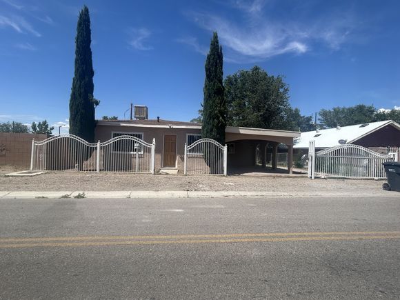 1427 Vito Romero Road SW