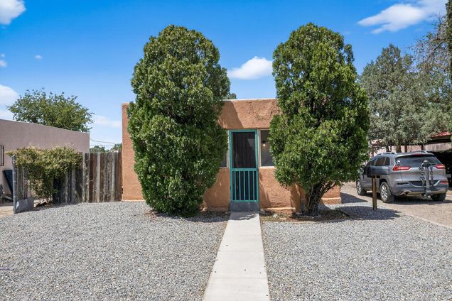2117 Lead Avenue SE Albuquerque, NM Multifamily Active - Photo 1 of 32. Opens carousel modal