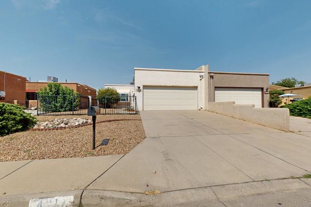 4213 Whisperwood Place NE