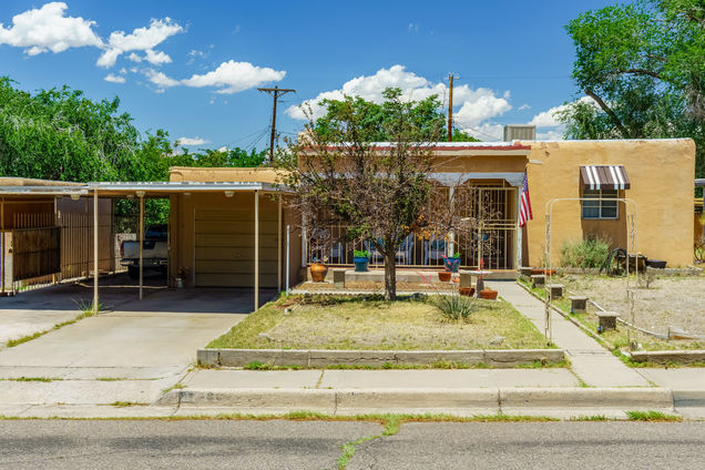2711 San Joaquin Avenue SE Albuquerque, NM House Active - Photo 1 of 24. Opens carousel modal